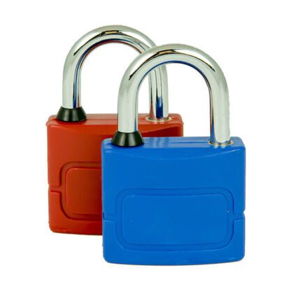 M-LOY Messing Hangslot 40mm met ABS coating, gelijksluitend en verkrijgbaar in rood en blauw.
